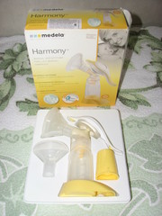 Молокоотсос Medela Harmony